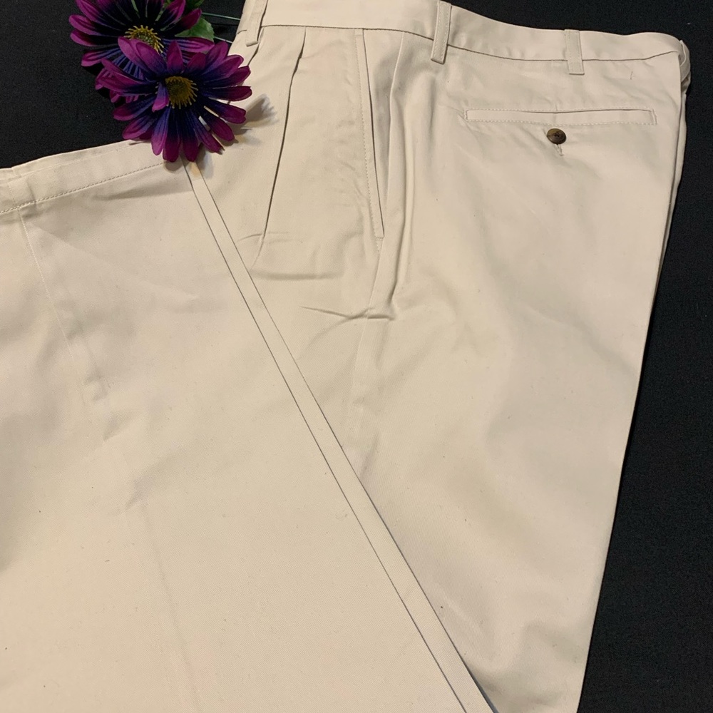 Mens St. John's Bay Khakis